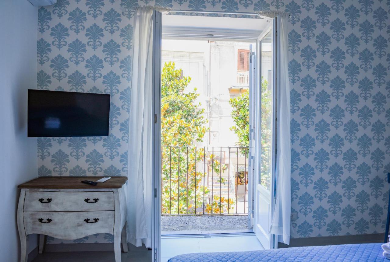 Corso Vittorio Elegant Suites Lipari المظهر الخارجي الصورة